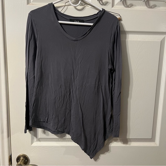 Joh Apparel Kelly Modal Knit Top - V Neck - Picture 4 of 4